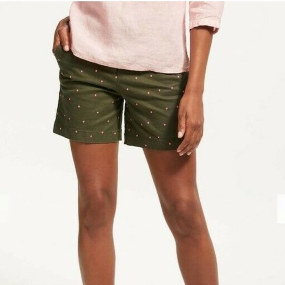 •BODEN•NWT RACHEL CHINO ARMY GREEN WITH EMBROIDERED PINK POLKA DOTS 4" SHORTS(4)